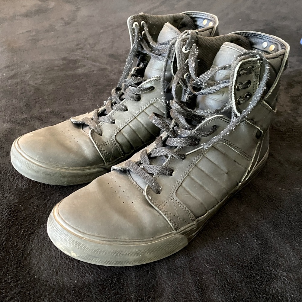Supra brand Skytop shoes Size 11